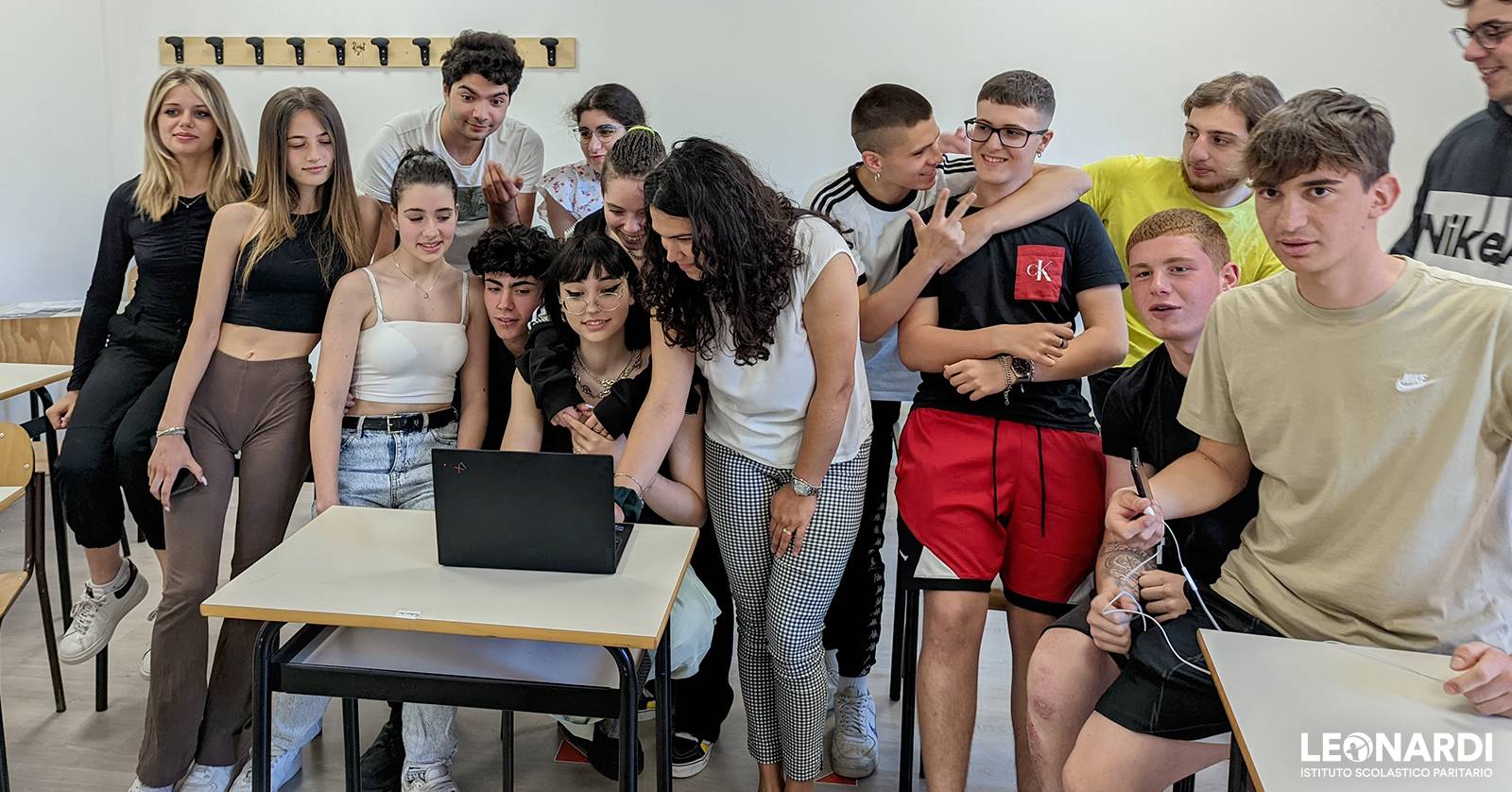Studenti in classe Istituto Paritario Leonardi
